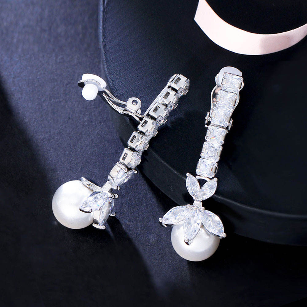 Boucles d'oreilles plaqué or blanc