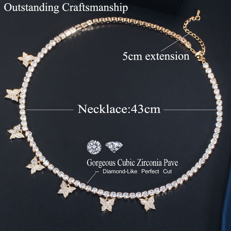 Collier "Papillon Étincelant"