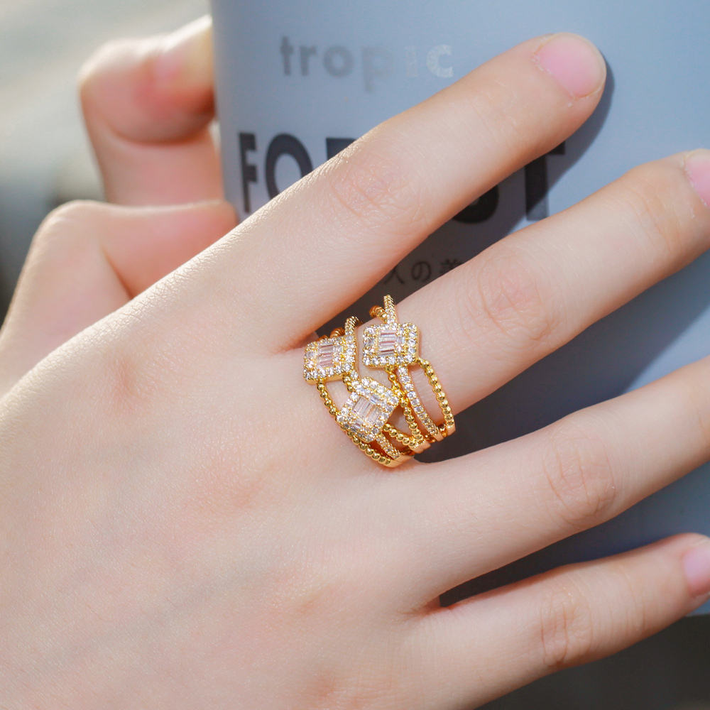 Bague "Arcade Étoilée"