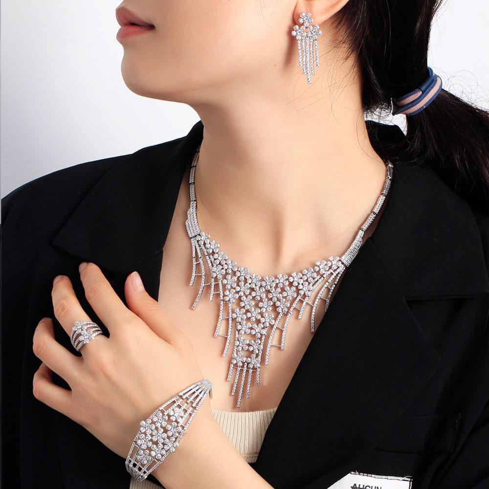 Parure "Fleur de Fête"