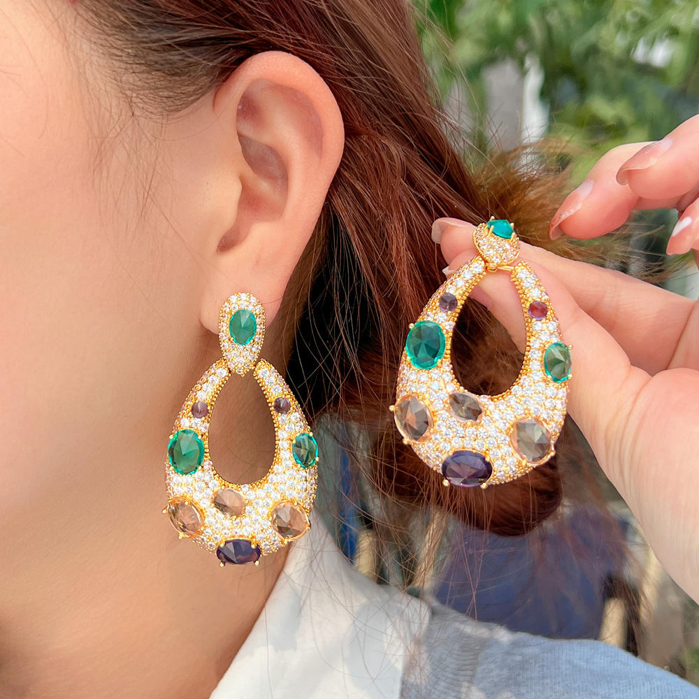 Boucles d'Oreilles "Goutte d'Élégance" Plaqué Or 18k