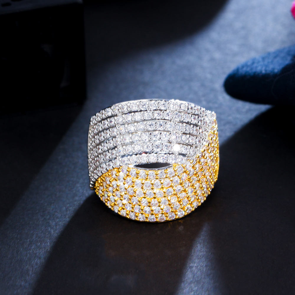 Bague "Glace Torsadé"