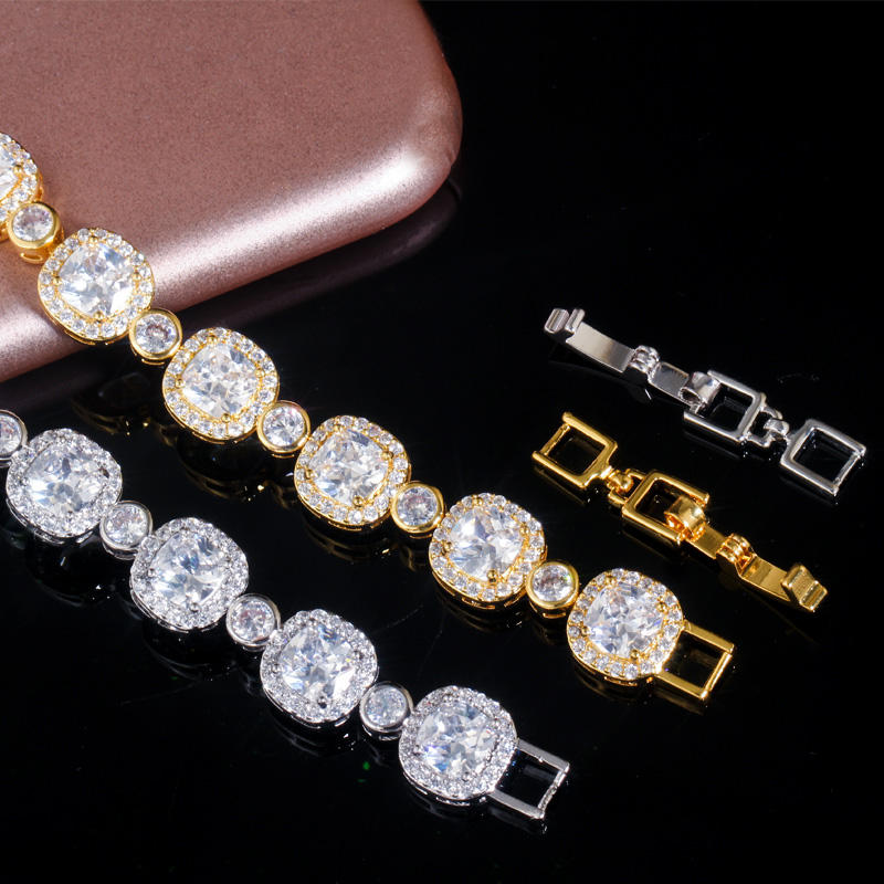 Bracelet "Éclat Doré" en Zircon Coupe Princesse