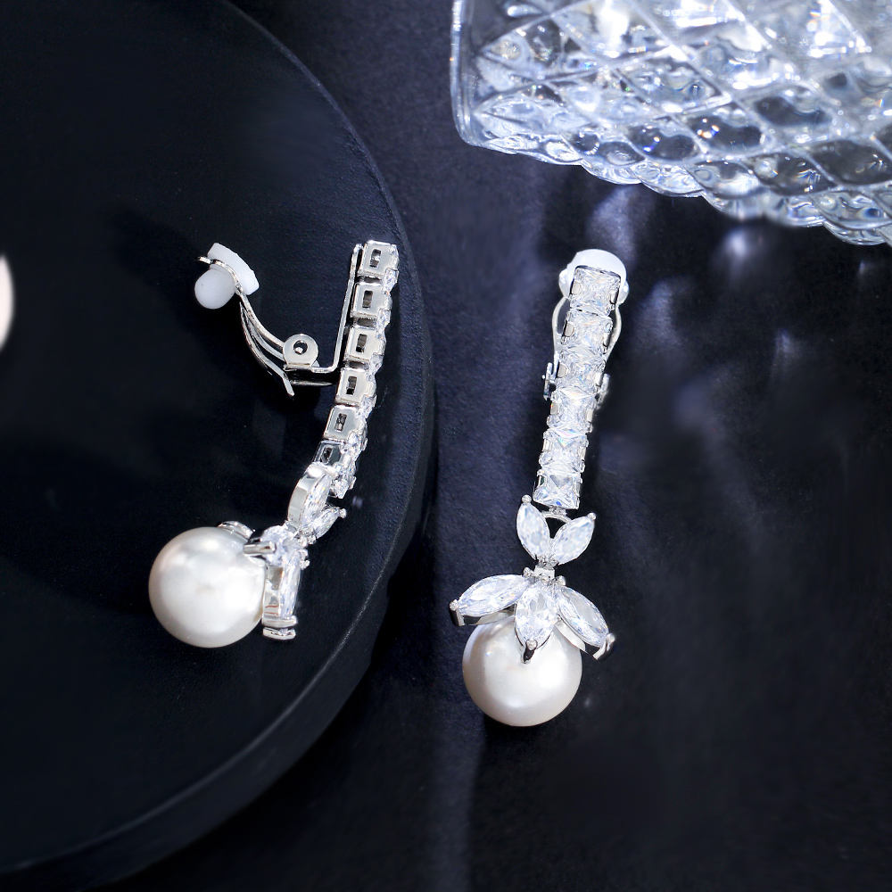 Boucles d'oreilles plaqué or blanc