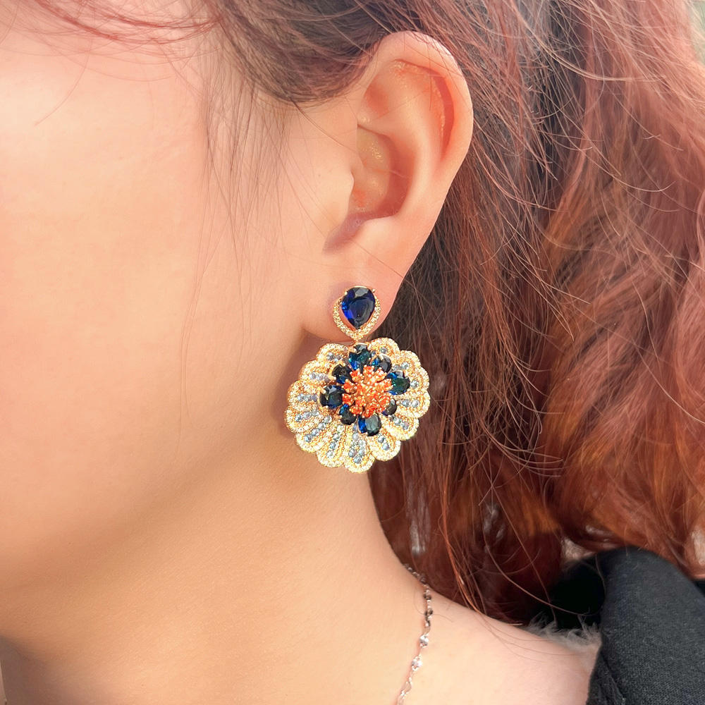 Boucles d'Oreilles  "Splendeur Bleue" plaqué Or 18k