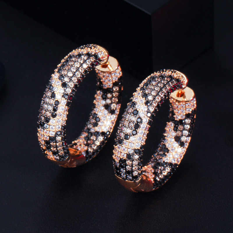 Boucles d'oreilles "Griffes d'Ébène"