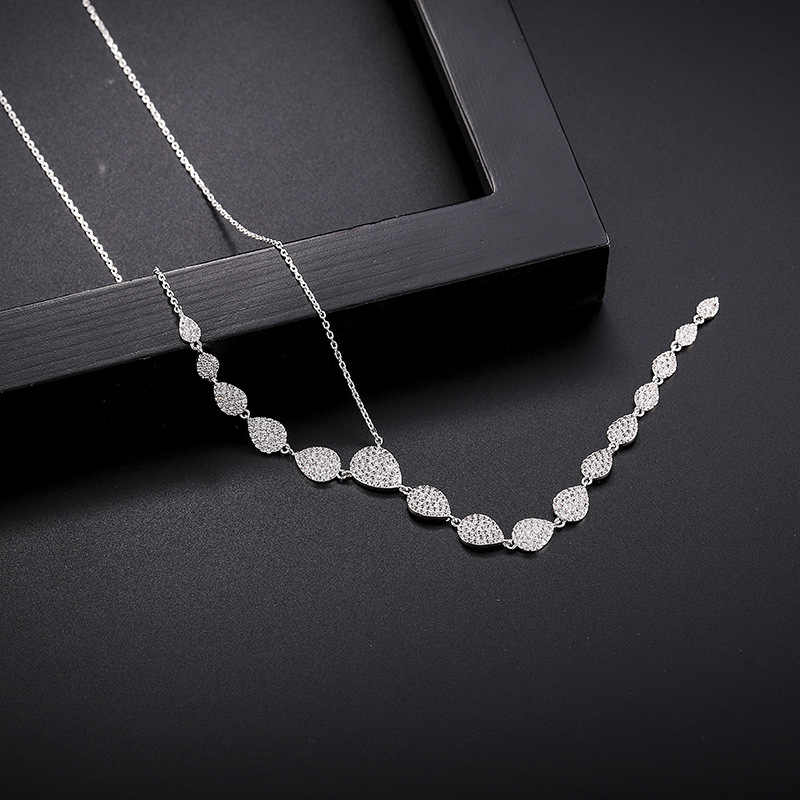 Collier Pendentif "Goutte Éternelle"