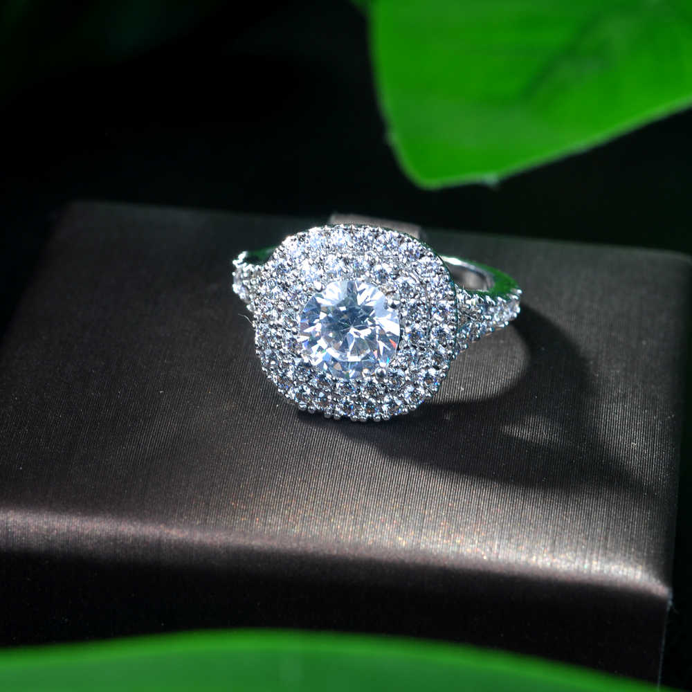 Bague "Trône de Lumière"