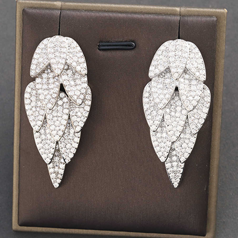 boucles d’oreilles "Ailes d’Éclat Blanc"