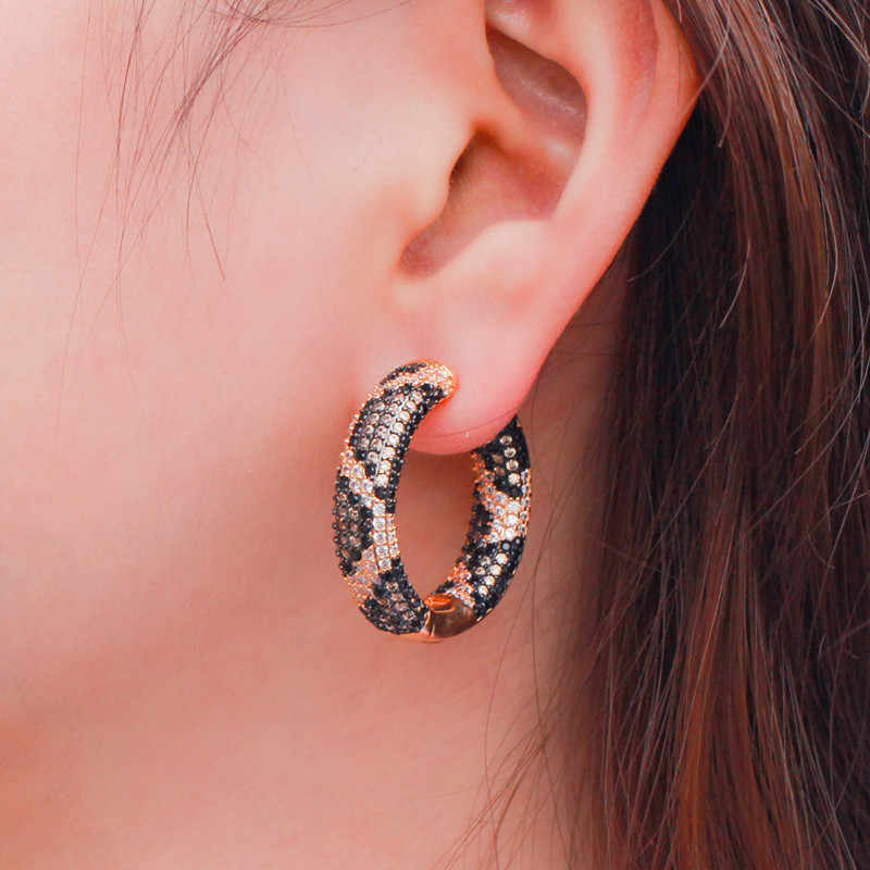 Boucles d'oreilles "Griffes d'Ébène"