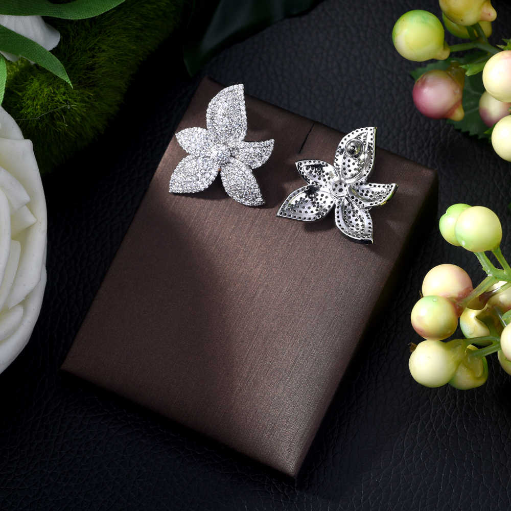 Boucles d’Oreilles "Fleur de Lumière"