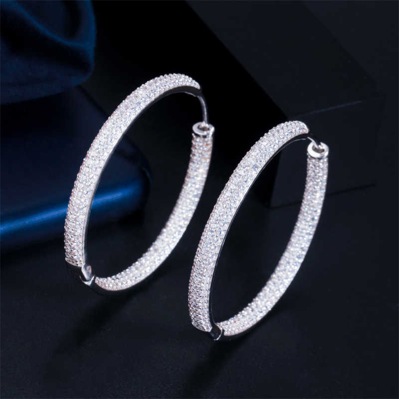 أقراط "Sparkling Hoops"