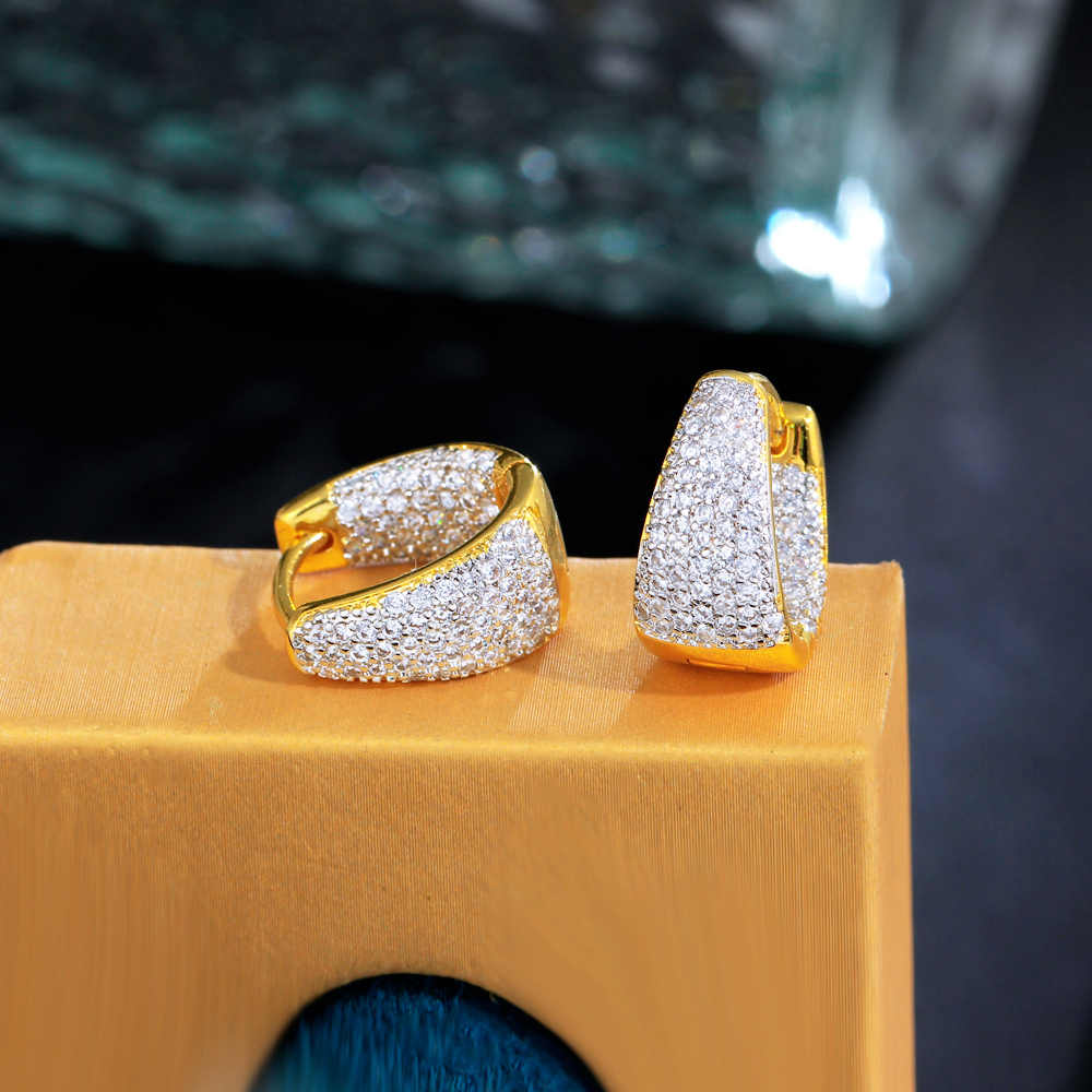 Boucles d'oreille "Éventail scintillant"