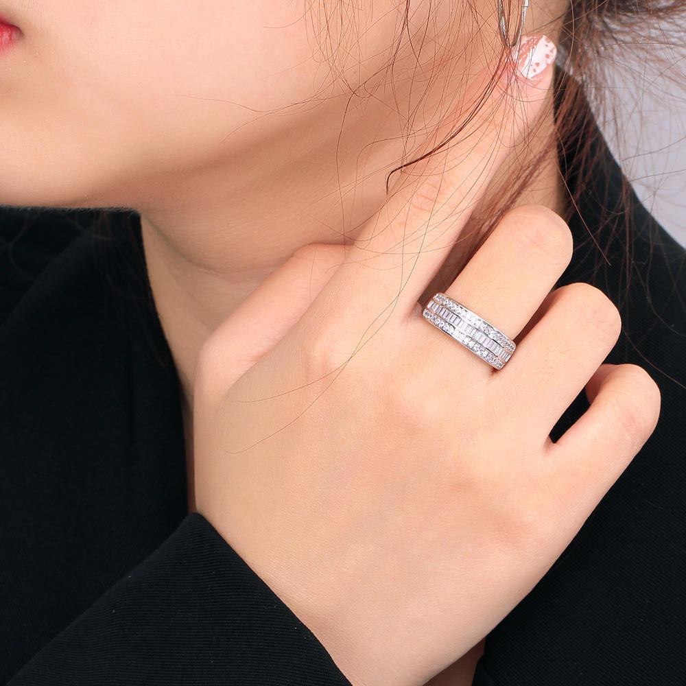 Bague en zircon cubique