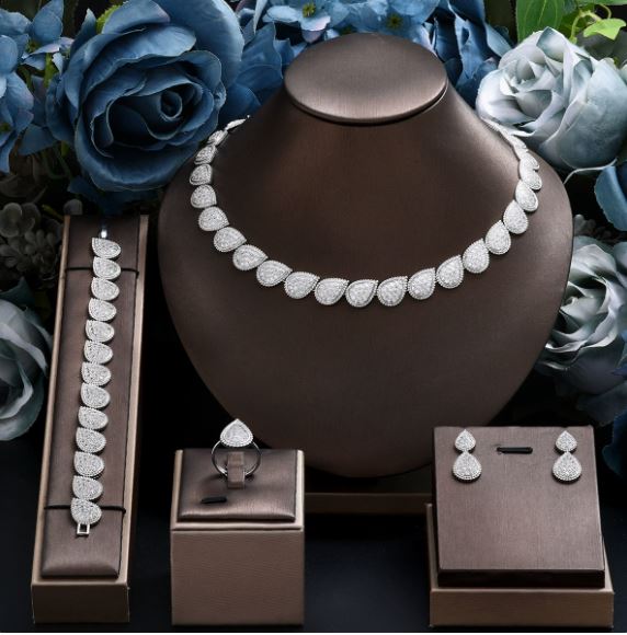 Parure 4 pièces Yasmine