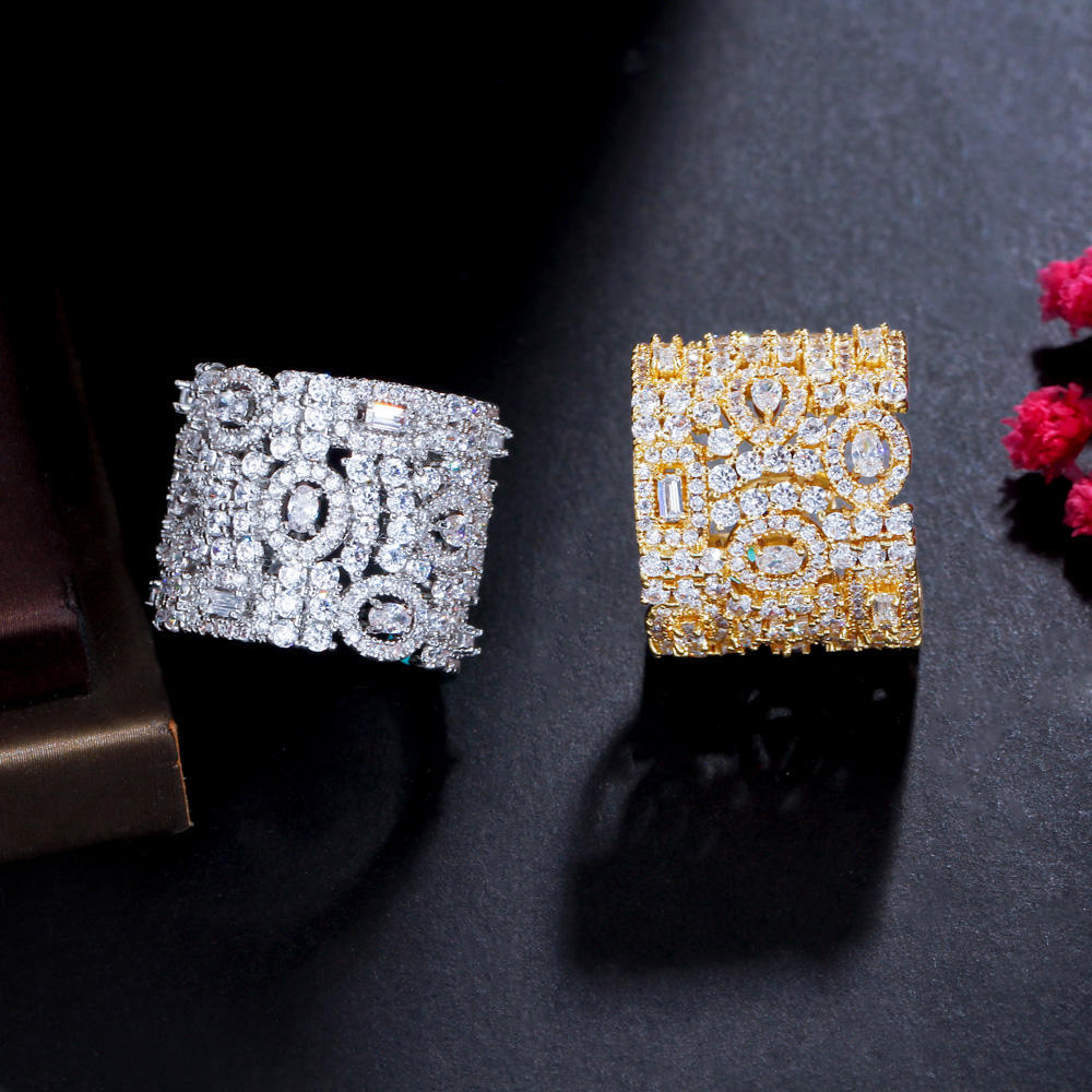 Bague "Voile Royale"